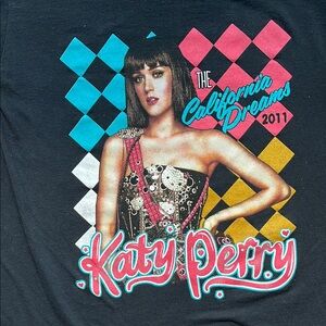 Katy Perry California Dreams 2011 tour band Tee / size M